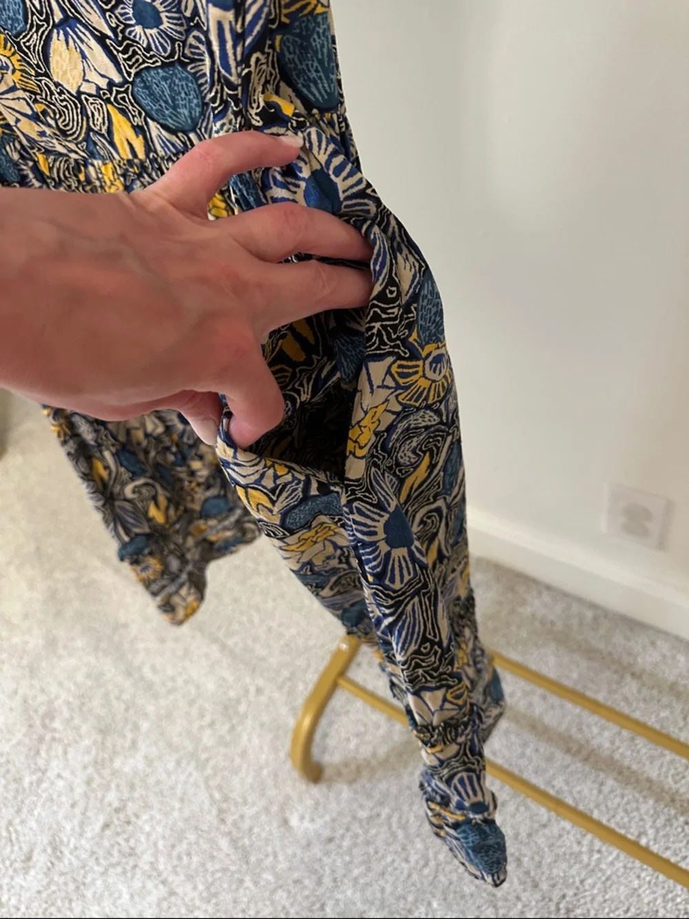 Evereve Navy Floral V-Neck Mini Dress with Mustard Accents - Picture 7 of 8